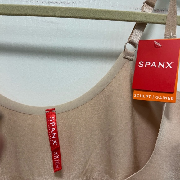 SPANX OnCore Open-Bust Mid-Thigh Bodysuit  Sculpt Shaper Level 3 Compression - Picture 9 of 11